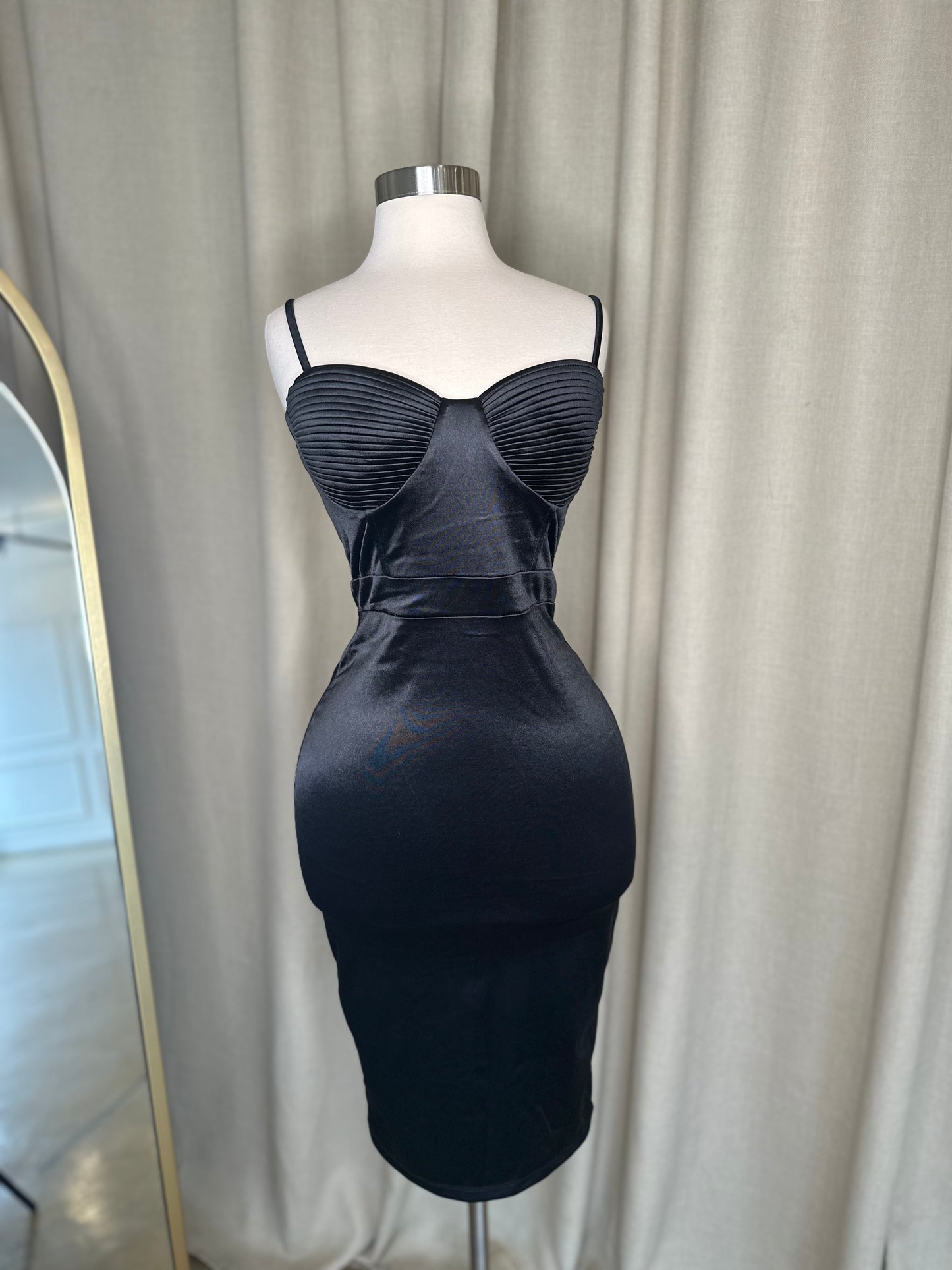 Delilah Dress - Black